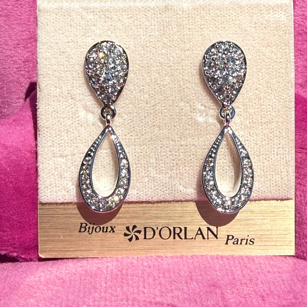 NWT D'Orlan Vintage 22K Swarovski Crystal Silver Teardrop Earrings